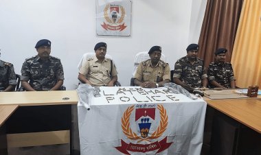 झारखंड: लातेहार पुलिस को  मिली बड़ी सफलता, सर्च ऑपरेशन में AK-47रायफल, इंसास व कारतूस बरामद