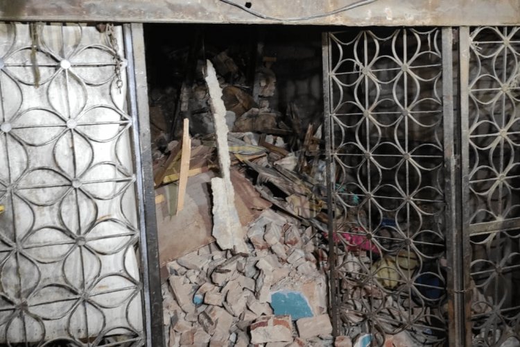 नई दिल्ली: पहाड़गंज के मेन बाजार में  बिल्डिंग गिरी,एक की मौत,दो घायल