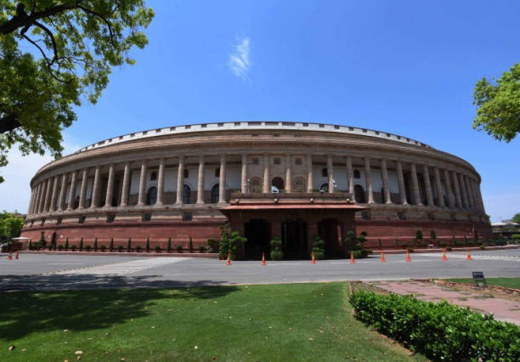 संसद की संसदीय समितियों में व्यापक फेरबदल, कांग्रेस से कई समितियों की अध्यक्षता छीनी गई