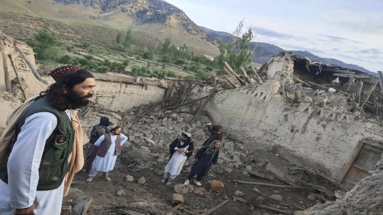 अफगानिस्तान में भूकंप के झटके,एक हजार से अधिक की मौत