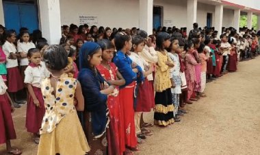 गढ़वा: कट्टरपंथियों का फरमान, हमारी संख्या 75 परसेंट, स्कूल में प्रार्थना हमारे हिसाब से होगी, हाथ नहीं जोड़ेंगे बच्चे