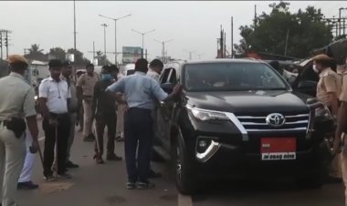 कोलकाता में झारखंड कांग्रेस के तीन MLA की गाड़ी से भारी मात्रा में कैश बरामद, पुलिस की चेकिंग में पकड़े गये