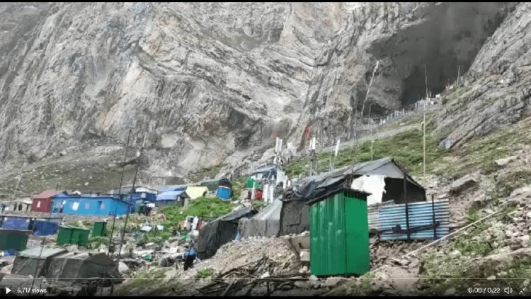 जम्मू-कश्मीर: अमरनाथ गुफा के पास बादल फटने से  15 श्रद्धालुओं की मौत, यात्रा रोकी गई