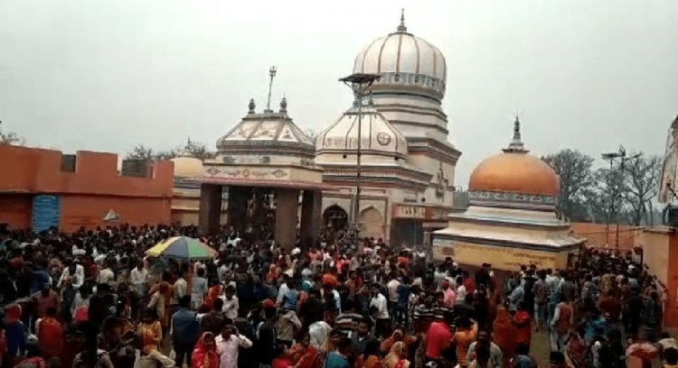 बिहार: सीवान के महेंद्रनाथ मंदिर में भगदड़, दो महिला समेत तीन की मौत