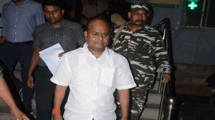निशिकांत दूबे ने फोड़ा ट्विटर बम, पंकज किसी अभिषेक प्रसाद के बारे में बता रहा, झारखंड का नयका खिलाड़ी लगता है
