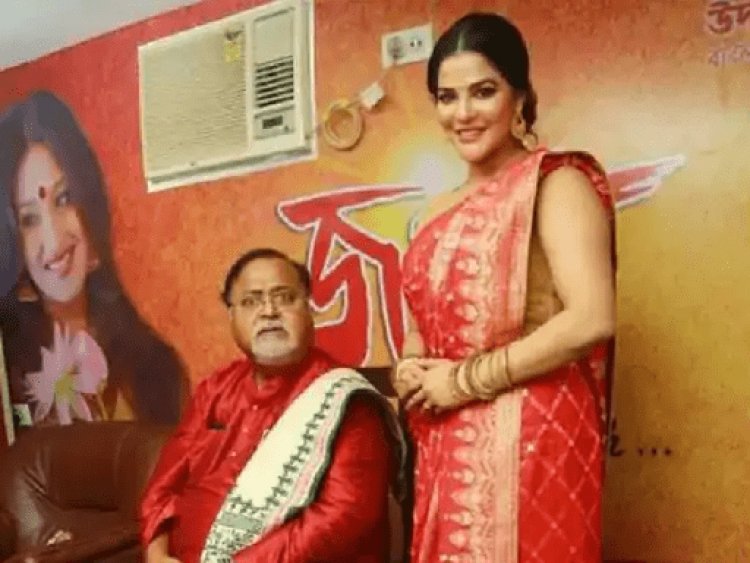 अर्पिता मुखर्जी के पास पांच करोड़ का गोल्ड, ED को मिले 50 करोड़ कैश, 31 इंश्योरेंस पॉलिसी, 60 बैंक अकाउंट