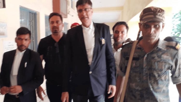 झारखंड: अरूप चटर्जी के न्यूज चैनल से जुड़े चार लोगों को धनबाद पुलिस ने भेजा नोटिस, पूछताछ के लिए बुलाया