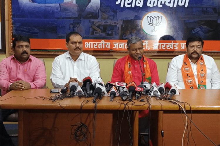 झारखंड: सब इंस्पेक्टर संध्या टोपनो की मर्डर बड़ी साजिश, न्यायिक या CBI जांच कराए हेमंत गवर्नमेंट: बाबूलाल