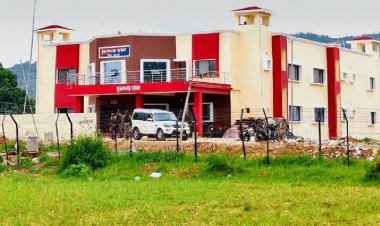 गुमला : आठ माह में बनकर तैयार हो गया कुरुमगढ़ का नया पुलिस स्टेशन, नवंबर में नक्सलियों ने उड़ाया था बिल्डिंग