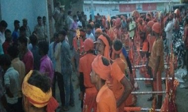 उत्तर प्रदेश: बरेली में मुस्लिम समुदाय के घरों से कांवड़ियों पर पथराव, पुलिस पर हमला, इंस्पेक्टर की वर्दी फाड़ी