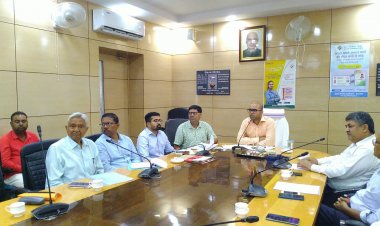 धनबाद: सिंगल विंडो सिस्टम की जिला कार्यकारिणी समिति की बैठक