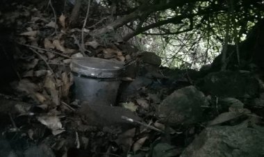 झारखंड: गिरिडीह में  नक्सलियों की साजिश नाकाम, सर्च ऑपरेशन में पुलिस ने IED बम किया बरामद