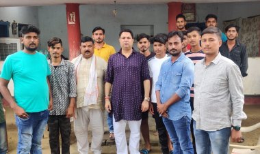 बिहार में महागठबंधन की सरकार बनने पर औरंगाबाद में हुआ  रणविजय सिंह का स्वागत