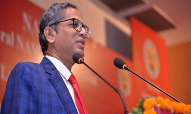 नई दिल्ली: आप जनता के जज रहे... चीफ जस्टिस एनवी रमना की विदाई में रो पड़े सीनियर एडवोकेट दुष्यंत दवे