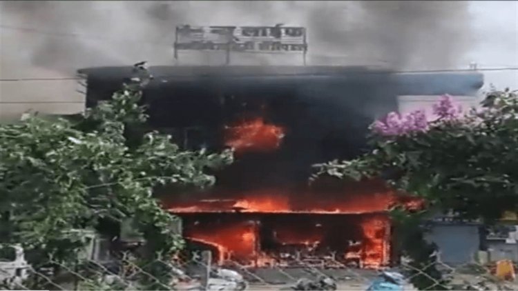 मध्यप्रदेश: जबलपुर के प्राइवेट हॉस्पिटल में लगी भीषण आग, आठ पेसेंट की मौत, 12 गंभीर रुप से जख्मी