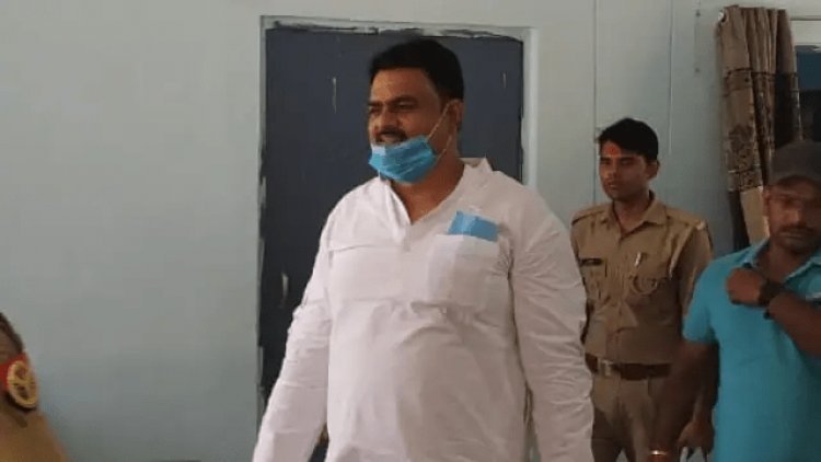 बिहार: बाहुबली राजन तिवारी रक्सौल से अरेस्ट, नेपाल भागने की फिराक में थे एक्स MLA 