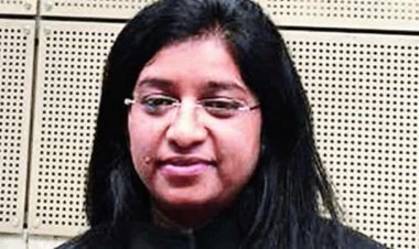 झारखंड : IAS वंदना डाडेल के खिलाफ CBI जांच पर रोक,  हाई कोर्ट की डबल बेंच ने सिंगल बेंच के आदेश को पलटा