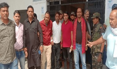 झारखंड: लोहरदगा के किस्को BDO व ब्लॉक कोडिनेटर को ACB ने घूस लेते किया अरेस्ट