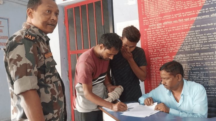 धनबाद: राजगंज के बिजनसमैन ज्योति रंजन की मर्डर करने वाले शूटर आरा से अरेस्ट, पुलिस ने भेजा जेल