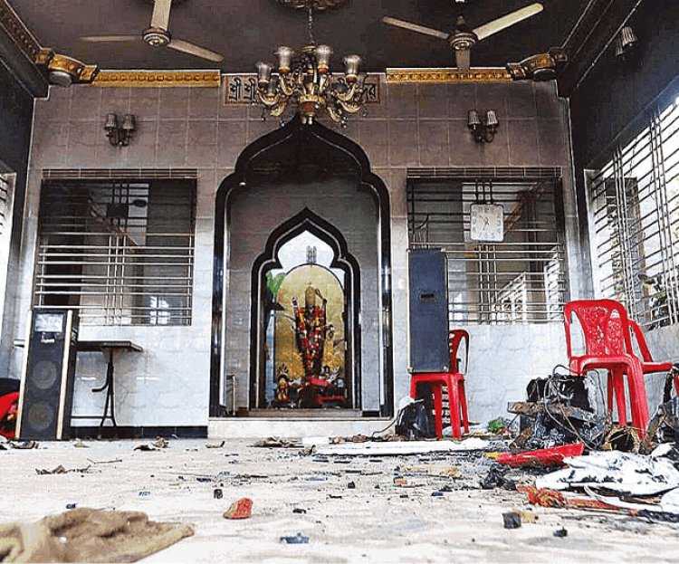 बांग्लादेश: प्राचीन हिंदू मंदिर पर हमला, शरारती तत्वों ने मूर्ति को किया नष्ट