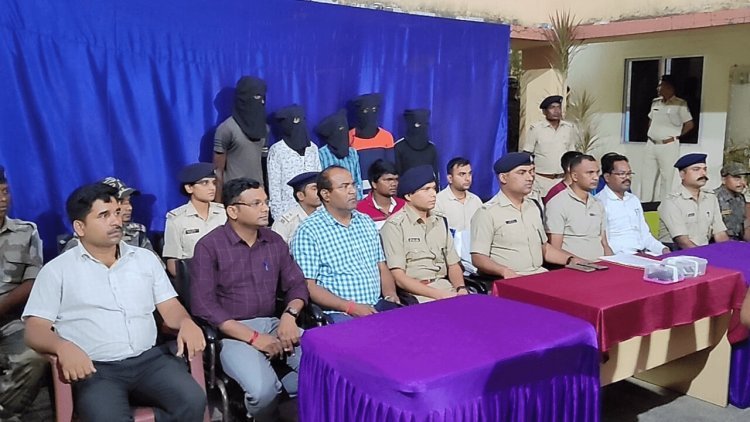 झारखंड: चाईबासा में सॉफ्टवेयर इंजीनियर से गैंगरेप का खुलासा, पांच आरोपी अरेस्ट, पर्स व मोबाइल बरामद