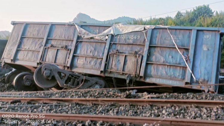 आज धनबाद नहीं आयेगी दोनों राजधानी समेत कई ट्रेनें, ब्रेक फेल होने से मालगाड़ी हुआ एक्सीडेंट