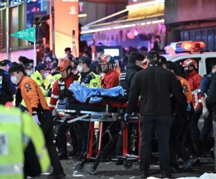 साउथ कोरिया: हैलोवीन उत्सव के दौरान सियोल में भगदड़, 140 लोगों की मौत, 150 लोग घायल