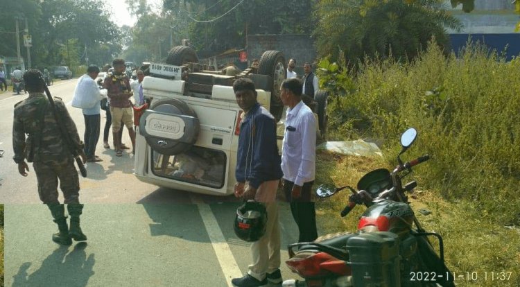 धनबाद: सिंदरी के एक्स एमएलए आनंद महतो रोड एक्सीडेंट में हुए  में घायल, बलियापुर रोड में गाड़ी पलटी