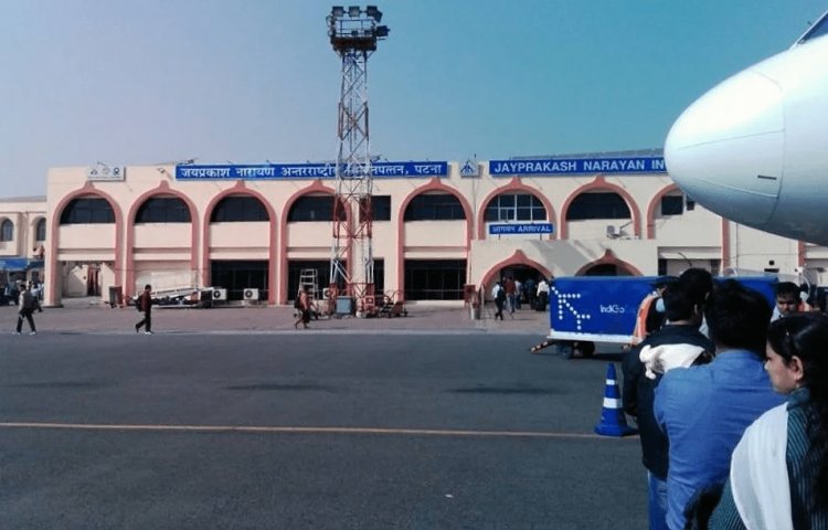बिहार: गोल्ड स्मगलिंग के बड़े रैकेट का भंडाफोड़,पटना एयरपोर्ट से 1.5 किलो सोने के साथ तीन पैसेंजर्स कस्टडी में