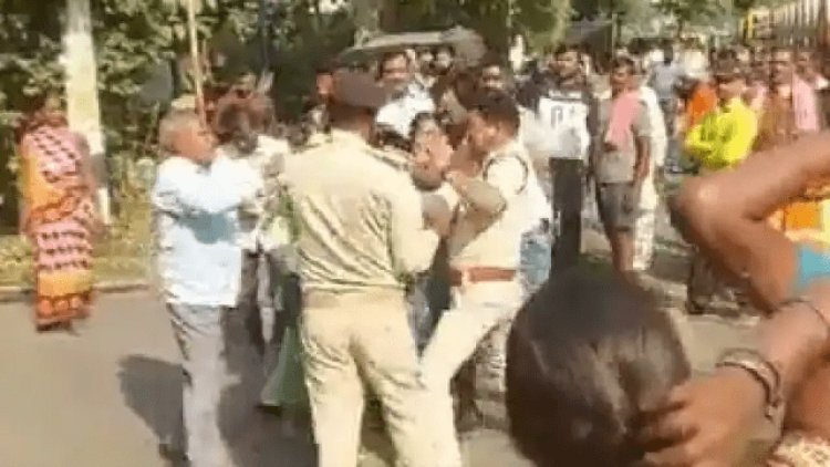 बिहार: पटना में युवती को रोड पर पीटता रहा SI, तमाशा देखती रही महिला पुलिस स्टेशन की पुलिस