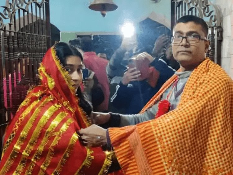 बिहार: समस्तीपुर में 42 साल के टीचर और 20 साल की छात्रा में हुआ प्यार, दोनों की शादी