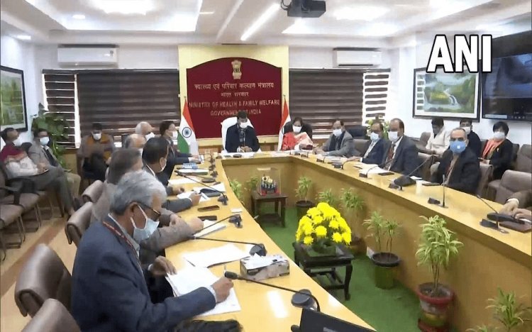 कोरोना संक्रमण को ले इंडिया में अलर्ट, भीड़भाड़ वाली जगहों पर मास्क अनिवार्य, बूस्टर डोज जरूरी