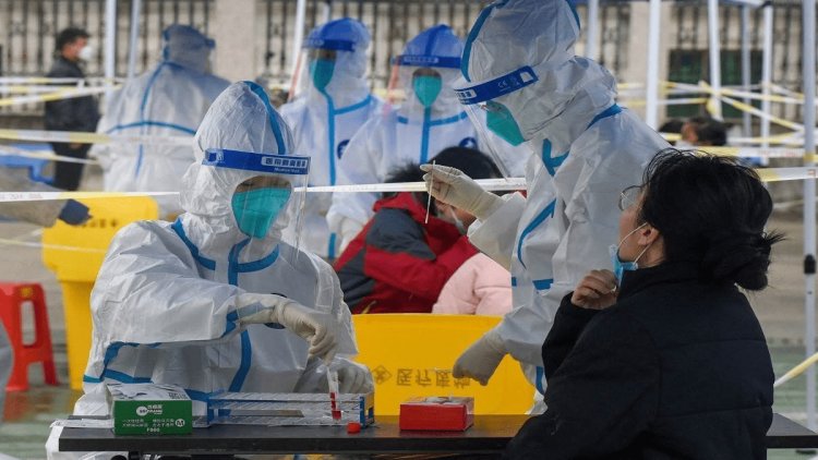 Corona Virus: चीन में कोविड की स्थिति गंभीर, कारखानों में प्रोडक्शन हुआ कम, प्रतिदिन नौ हजार लोगों की मौत