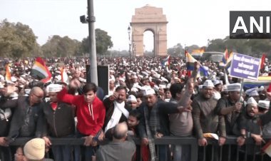 सम्मेद शिखरजी को पर्यटन स्थल घोषित करने का विरोध, दिल्ली, मुंबई और अहमदाबाद में जैन समाज का प्रदर्शन  