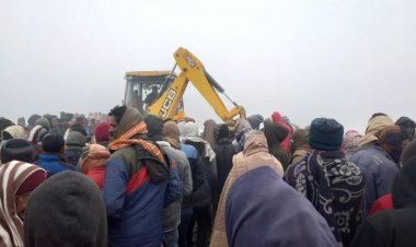 Bihar: पश्चिम चंपारण में घना कोहरा से बड़ा हादसा, बारात से लौट रही कार नहर में गिरने से दो की मौत, दो घायल