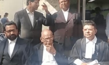 Dhanbad: बाघमारा MLA ढुल्लू महतो की वाइफ सावित्री देवी ने ठोंका मानवाधिकार हनन का मुकदमा 