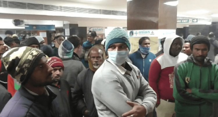 धनबाद: एशियन जालान हॉस्पिटल में हंगामा, गलत इलाज और बॉडी कब्जा में रखने का आरोप