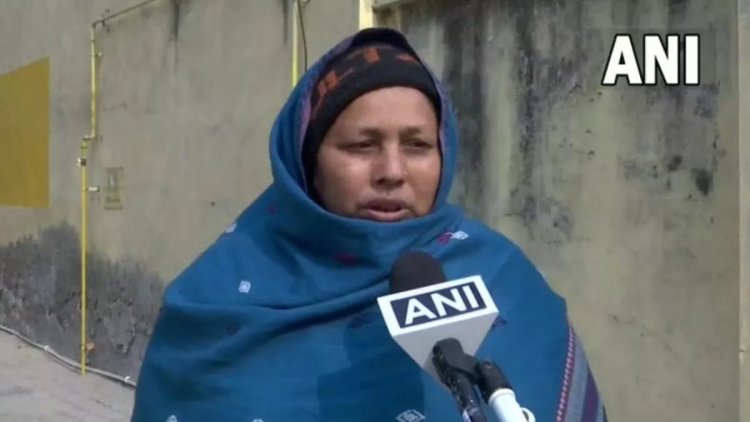 Delhi Kanjhawala Case: निधि की मां बोली- बहुत घबराई हुई थी मेरी बेटी, गलत बोल रही मृतका की मां