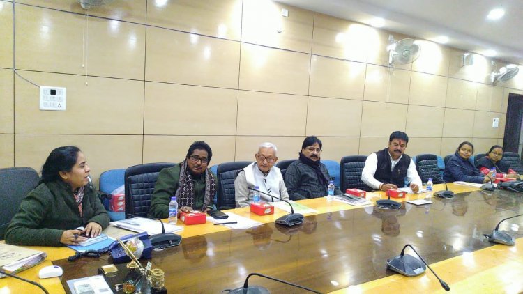 धनबाद: पैक्स, व्यापार मंडल को वर्किंग कैपिटल उपलब्ध कराने के लिए बैठक संपन्न