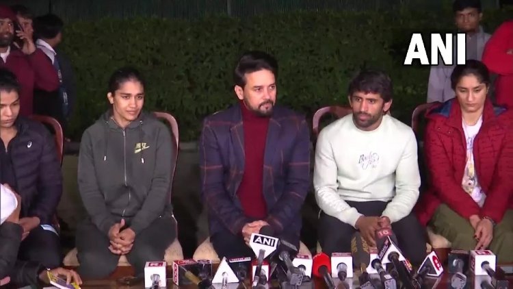 Wrestlers Protest : जांच के लिए सात सदस्यीय समिति का गठन, जांच तक संघ के कार्य से अलग रहेंगे बृजभूषण