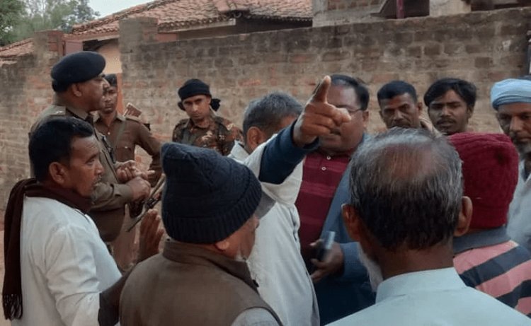 Jharkhand: जामताड़ा के डोकीडीह में सरस्‍वती प्रतिमा विसर्जन के दौरान पथराव, इंस्पेक्टर समेत चार पुलिसकर्मी जख्मी,पुलिस फायरिंग 