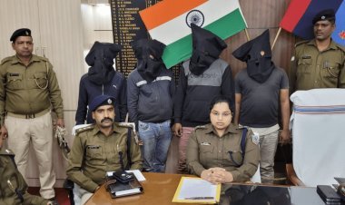 Dhanbad: गोविंदपुर में टायर बिजनसमैन को गोली मारकर जख्मी करने वाले चार क्रिमिनल अरेस्ट  , कार जब्त