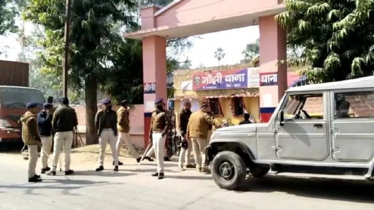 Bihar: छपरा में मॉब लिंचिंग पर बवाल, मुबारकपुर गांव से 25 किलोमीटर दूर तक पुलिस बल तैनात, थानेदार सस्पेंड