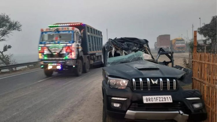 Bihar: नई स्कॉर्पियो से दार्जिलिंग घूमने जा रहे तीन दोस्तों की मौत, गाड़ी के परखच्चे उड़े, NH-31 पर हुआ हादसा