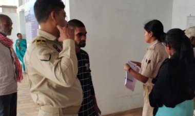 Bihar: डिब्रूगढ़-लोकमान्य तिलक एक्सप्रेस ट्ट्रेन के टॉयलेट में मिले प्रेमी युगल, असम से भागकर जा रहे थे मुंबई