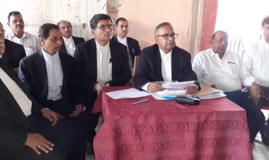 Dhanabd: आम सभा बुलाने का अधिकार सिर्फ बार एसोसिएशन को है काउंसिल को नहीं:अमरेंद्र सहाय