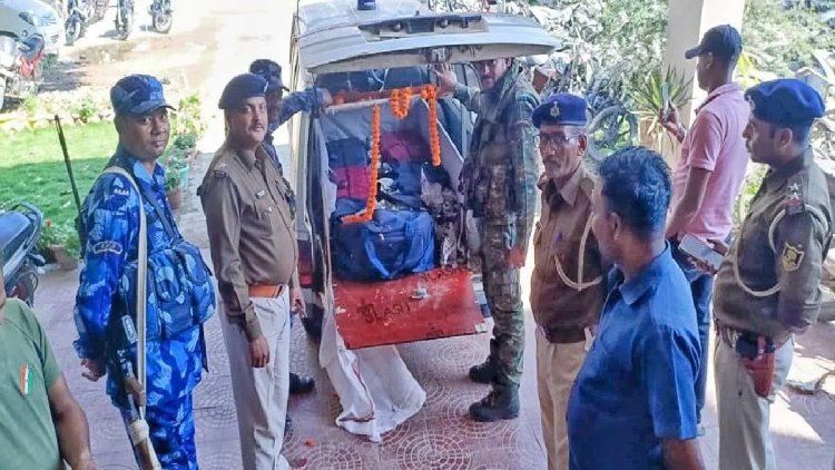 Bihar: एंबुलेंस में ताबूत के अंदर मिली शराब, नालंदा में पुलिस ने 186 बोतल अंग्रेजी शराब किया जब्त, दो अरेस्ट  