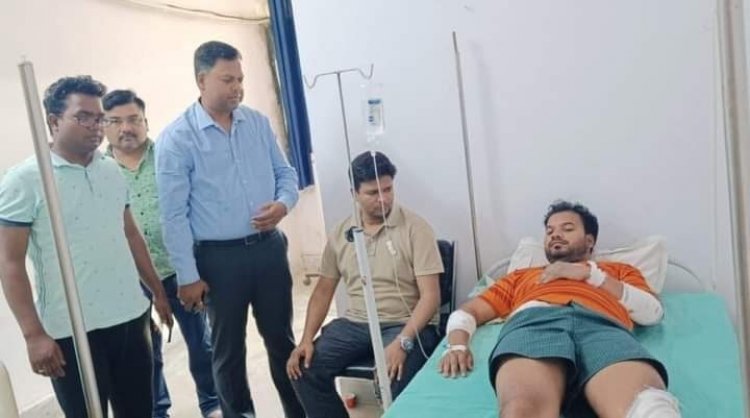 Jharkhand: सिमडेगा के DPRO पर जानलेवा हमला, हॉस्पिटल में एडमिट