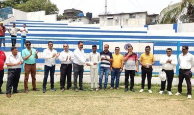 JSCA Inter District Under-16 Cricket Tournament : धनबाद ने दुमका को नौ विकेट से पराजित किया