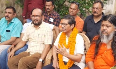 झारखंड में अधिकार सेना पार्टी का विस्तार करने में जुटे उत्तर प्रदेश का एक्स IPS अमिताभ ठाकुर